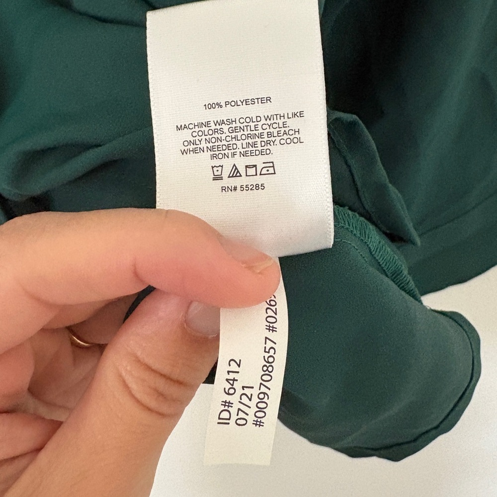 Express Georgette Portofino Blouse Forest Green Office Siren Button Up Top - Picture 5 of 7